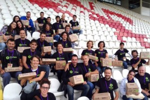 Volontari di Oxfam allo Stadio Artemio Franchi a Firenze