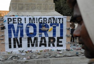 Una parte della manifestazione ad Arezzo. Credits: Demostenes Uscamayta Una parte della manifestazione ad Arezzo. Credits: Demostenes Uscamayta