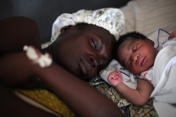 Per la salute di tutte le mamme del monod. Credits: Oxfam Per la salute di tutte le mamme del monod. Credits: Oxfam