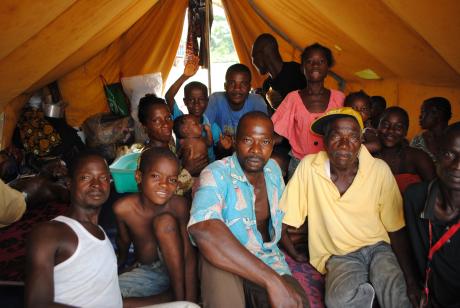 Toe town, Richard e la sua famiglia al campo per rifugiati ivoriani. Credits:OxfamGB