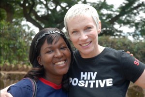 Malawi. Annie Lennox in visita al paese come ambasciatrice di Oxfam. Credits: Arnette Kay