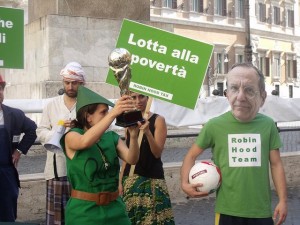 Vincere la coppa del mondo è ancora possibile! Robin Hood allena Padoan capitano della squadra di 11 Paesi che possono attuare una Robin Hood Tax efficace per le persone e il pianeta