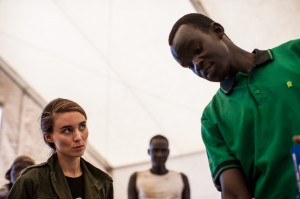 Mara Rooney nell'ultimo dei tre viaggi in Sud Sudan. Credits: Mackenzie Coursin-Knowles