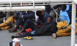 Migranti superstiti (Ansa)