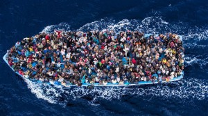 Un barcone di migranti