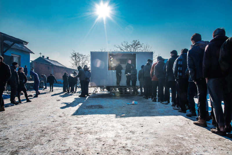 Migranti al gelo in Serbia