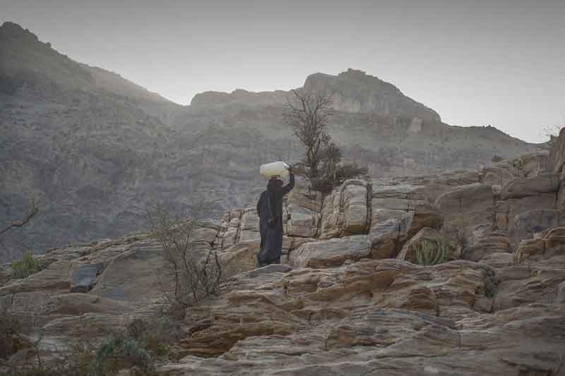 A 2 anni dagli accordi di "pace" di Stoccolma, la popolazione dello Yemen continua a morire sotto le bombe: il 30% dei raid aerei della coalizione saudita dall’inizio del conflitto hanno colpito obiettivi civili.