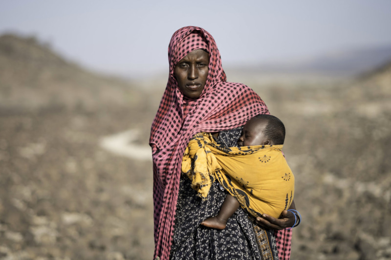 Sosteniamo le donne, le prime vittime della discriminazione e povertà