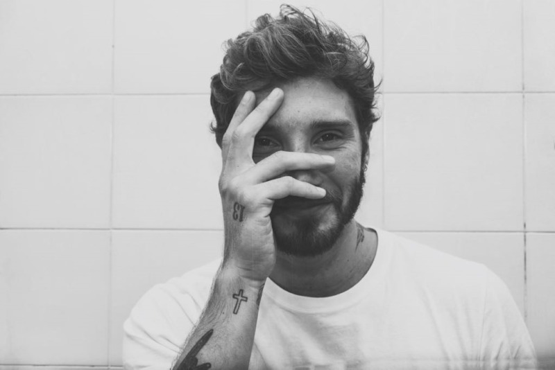 Stefano De Martino Stefano De Martino testimonial Oxfam Italia della nuova campagna di sensibilizzazione per l’accesso all’acqua pulita