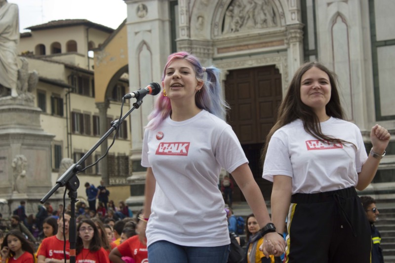 Lavinia durante la manifestazione a Firenze