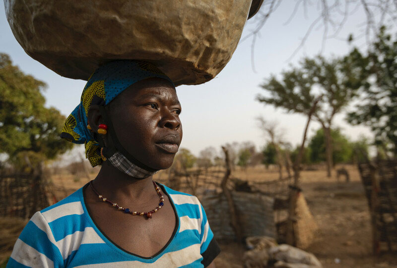 Ouedraogo Aguiratou, in Burkina Faso, lotta contro i cambiamenti climatici grazie a nuove tecniche agricole