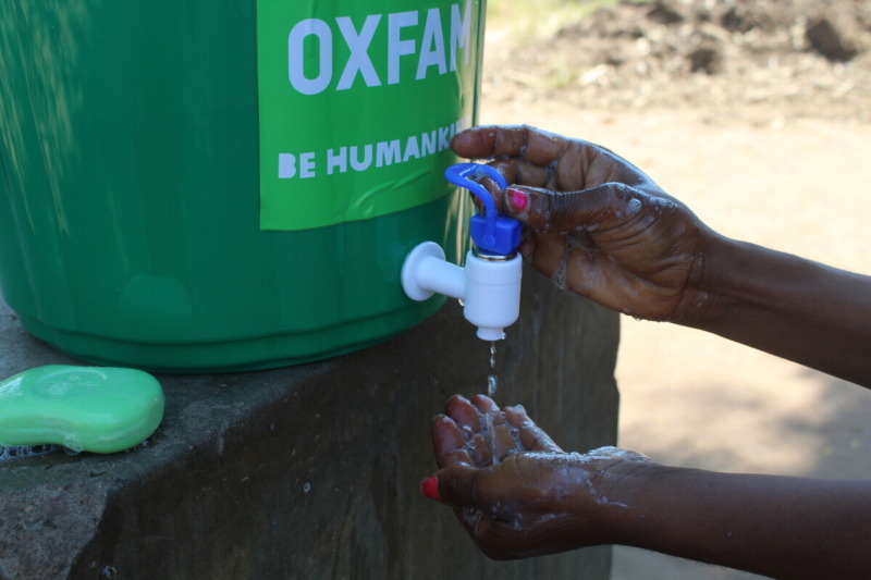 Portiamo acqua pulita e servizi igienico sanitari