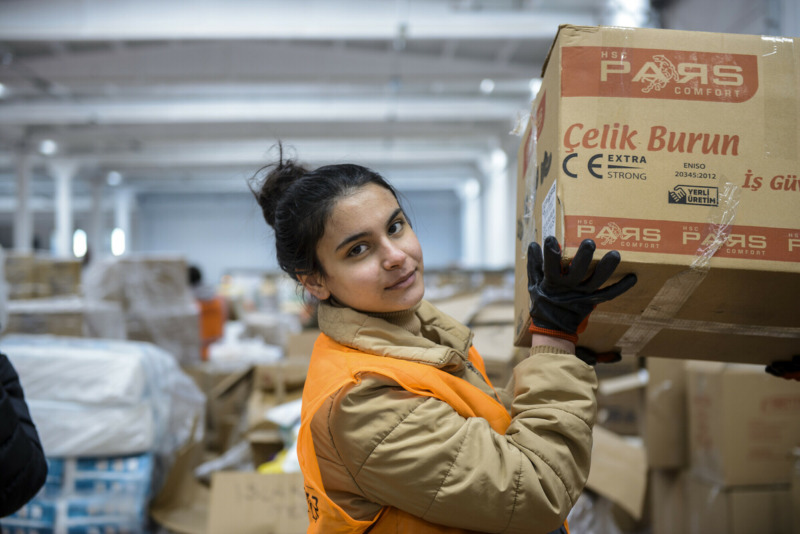 In Turchia e Siria abbiamo lavorato per garantire la sicurezza, la dignità e il benessere delle comunità colpite in Turchia e in Siria