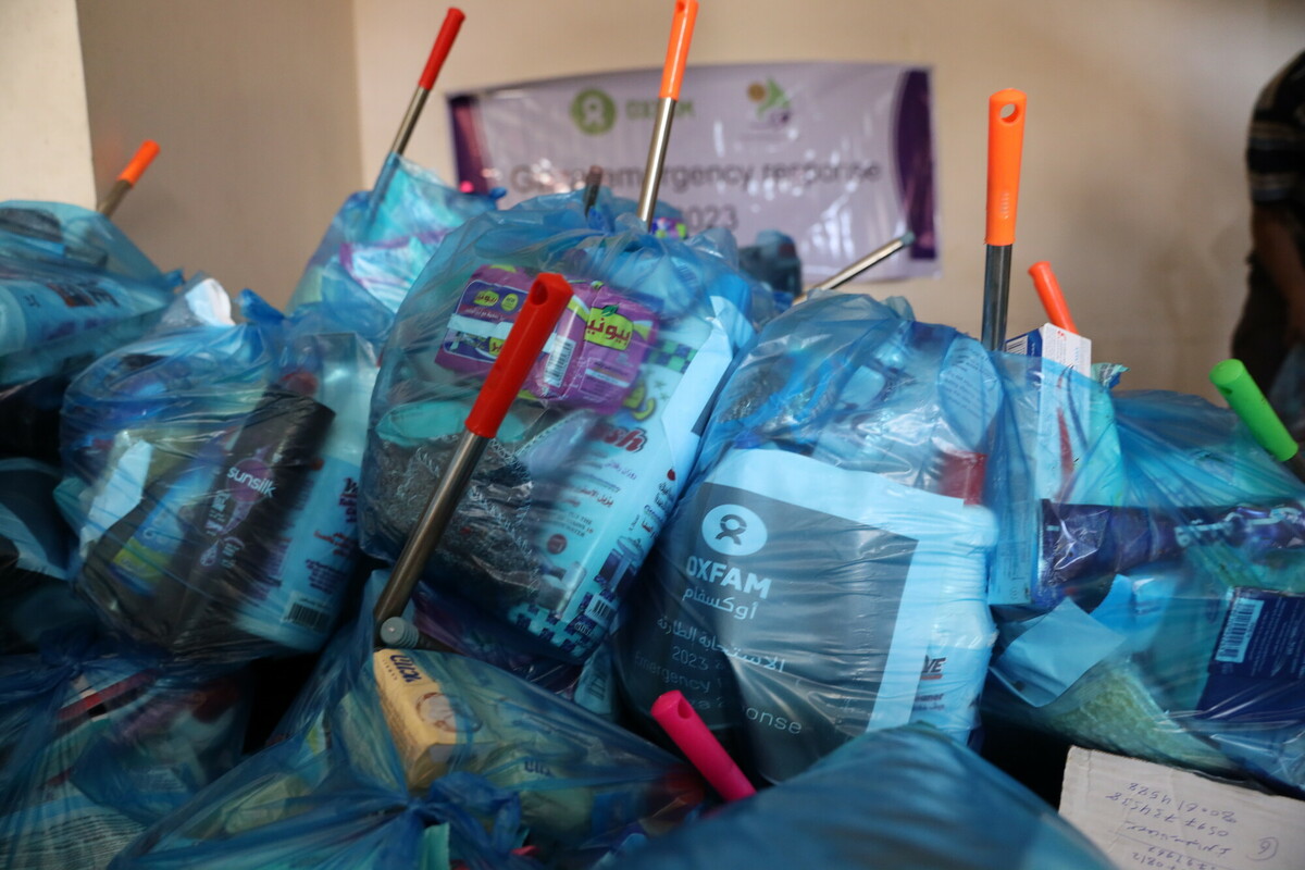 Kit igienici distribuiti nella parte meridionale della Striscia di Gaza nell'ambito della risposta d'emergenza di Oxfam alla crisi a Gaza.