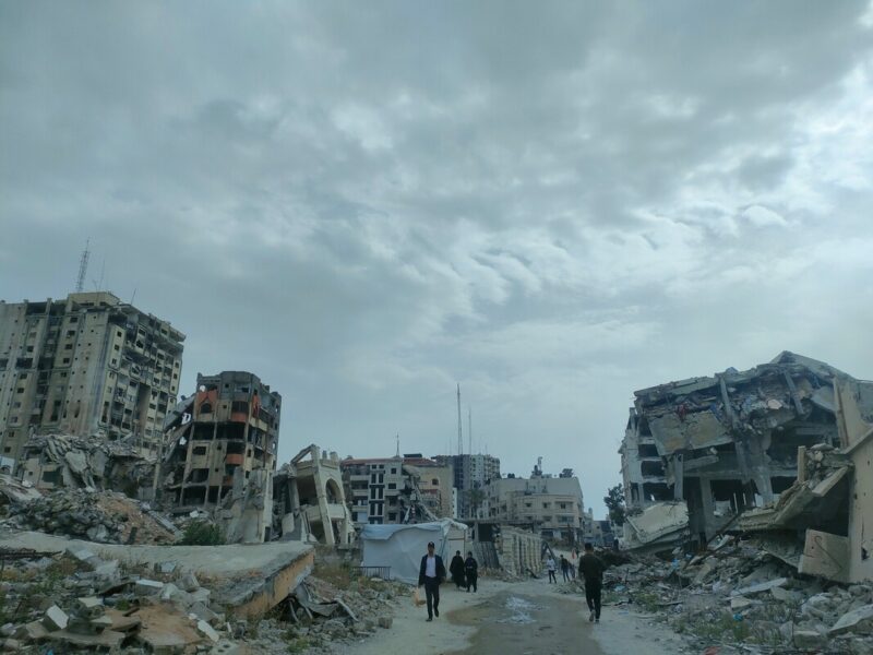 Nonostante le enormi sfide, il nostro impegno accanto alla popolazione di Gaza continua incessantemente