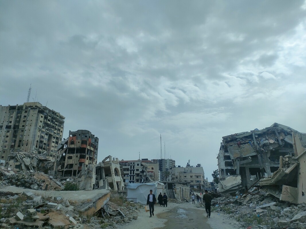 Nonostante le enormi sfide, il nostro impegno accanto alla popolazione di Gaza continua incessantemente