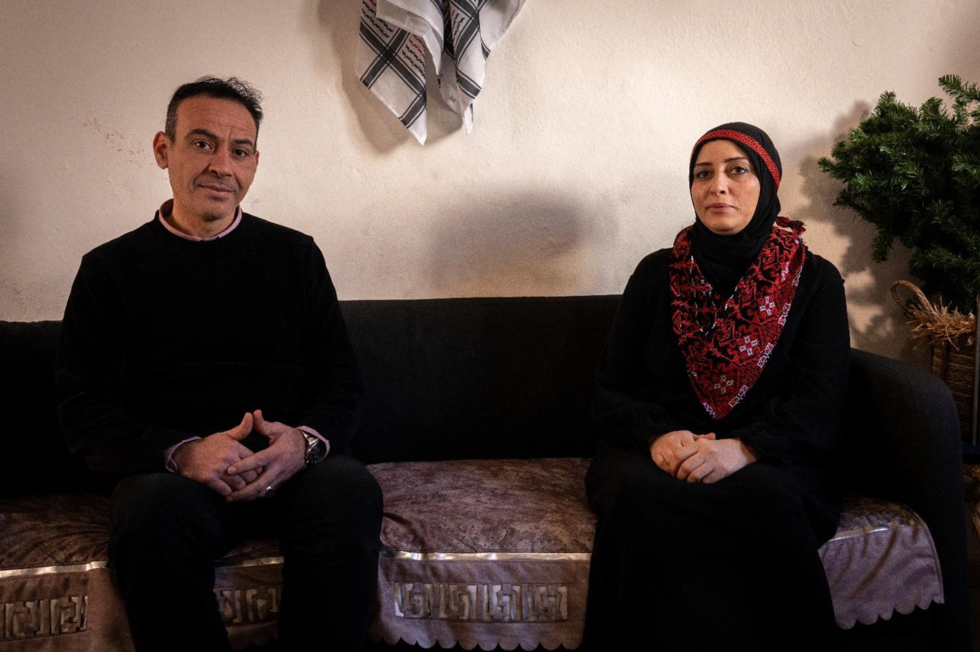 Wafaa e Mohammed nella loro casa a Empoli, Firenze. Foto: Annalisa Ausilio/Oxfam